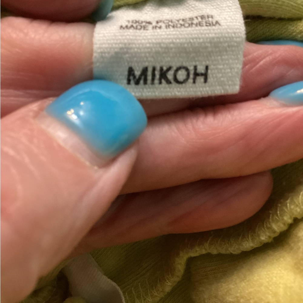 Mikoh Terry Cloth Short Set-2 - Picture 4 of 4